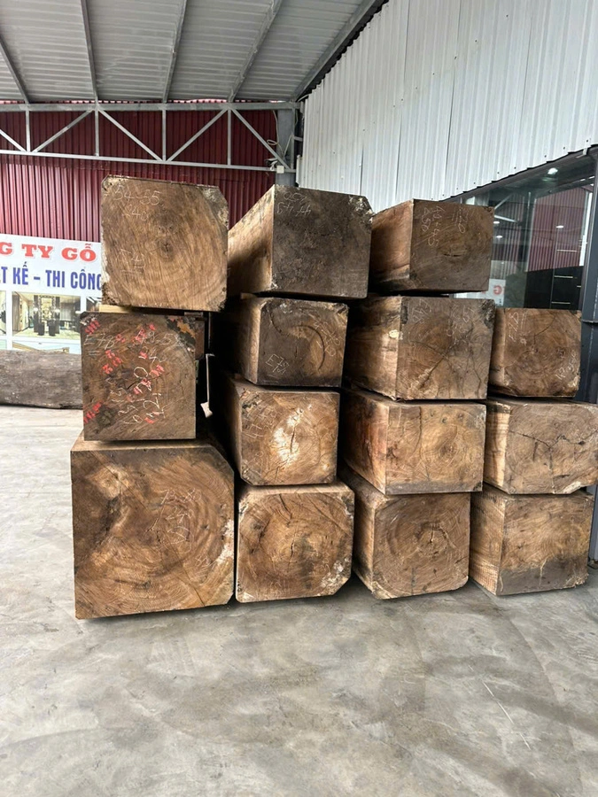 Gỗ Hương xám 527